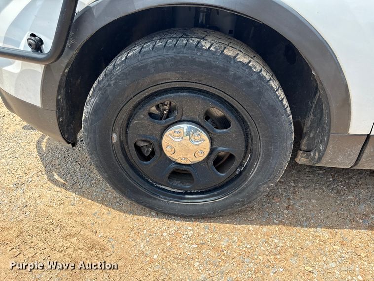 image for item EN0314 2015 Ford Explorer Police SUV