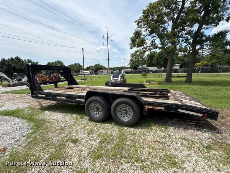 image for item EN0315 Lone Star Trailer equipment trailer