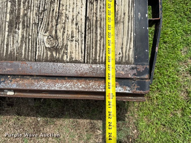 image for item EN0315 Lone Star Trailer equipment trailer