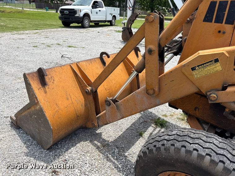 image for item EN0316 Case 580D backhoe