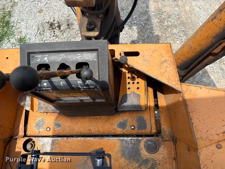 image for item EN0316 Case 580D backhoe
