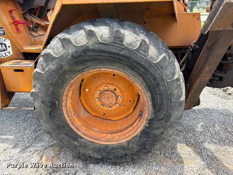 image for item EN0316 Case 580D backhoe