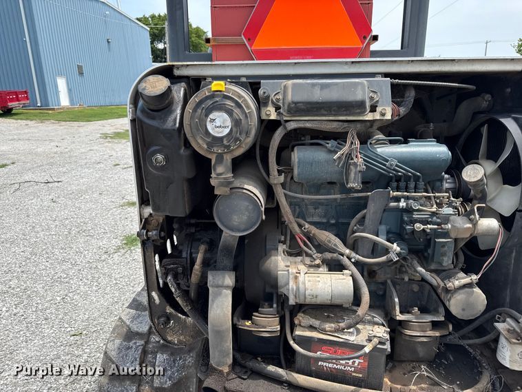 image for item EN0317 2002 Bobcat 337D mini excavator