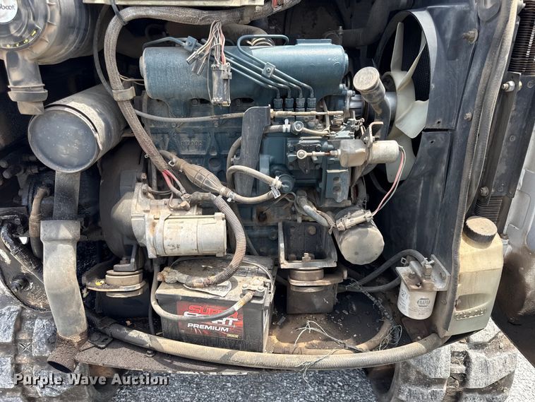image for item EN0317 2002 Bobcat 337D mini excavator