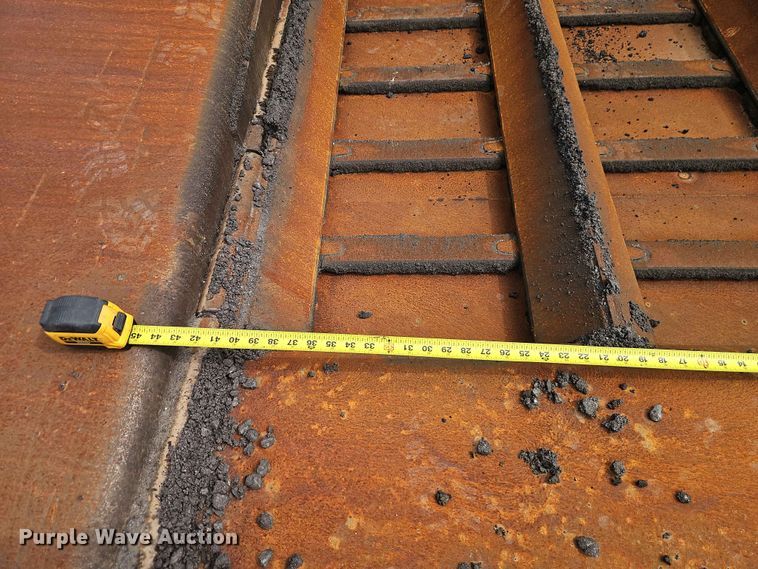 image for item EO7461 2011 Caterpillar  AP555E paver