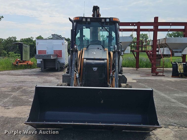 image for item EO7462 2021 Case 580SN backhoe