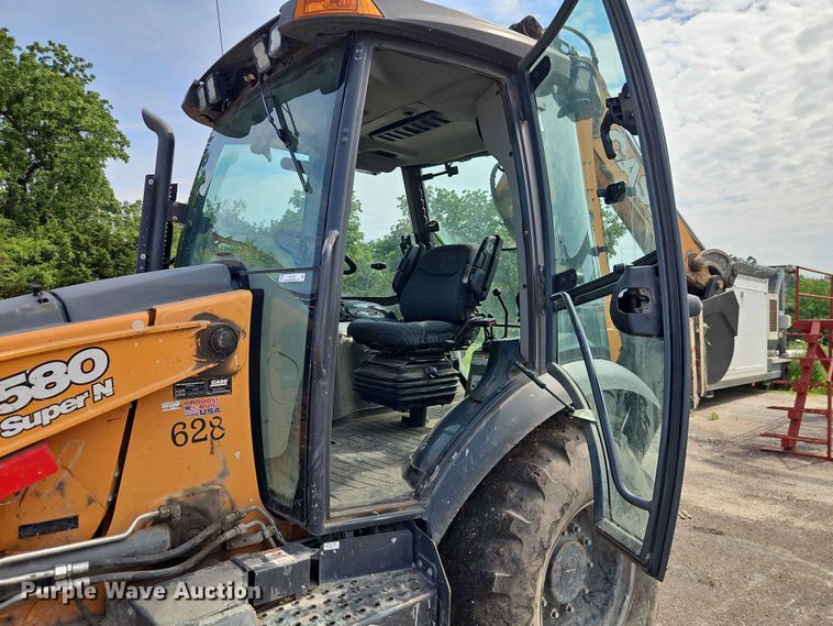image for item EO7462 2021 Case 580SN backhoe