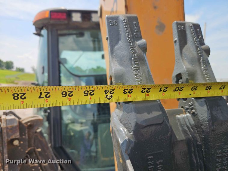 image for item EO7464 2021 Case 580SN backhoe