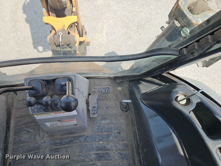 image for item EO7464 2021 Case 580SN backhoe