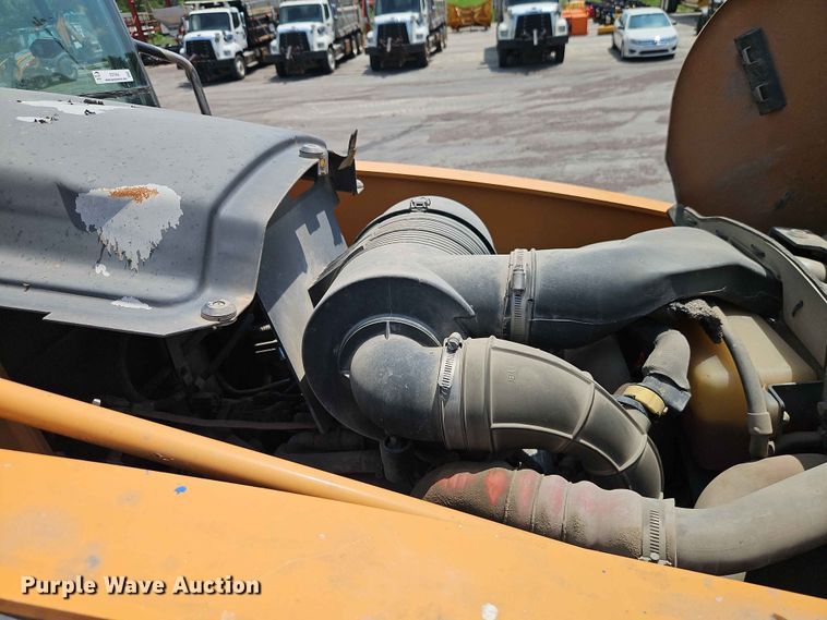 image for item EO7464 2021 Case 580SN backhoe