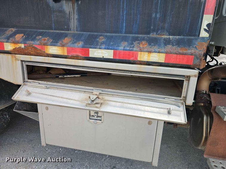 image for item EO7465 2018 Freightliner 108SD 