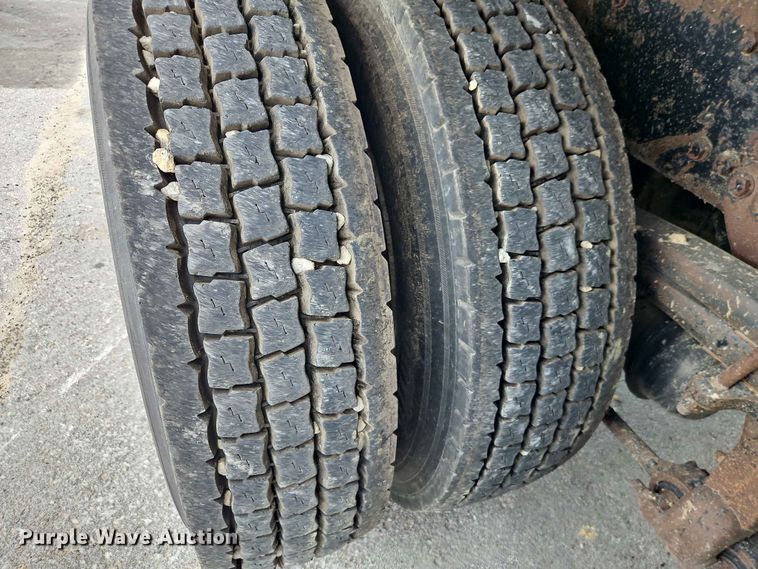 image for item EO7465 2018 Freightliner 108SD 