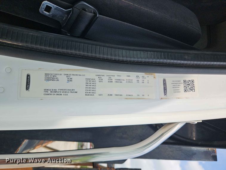 image for item EO7465 2018 Freightliner 108SD 