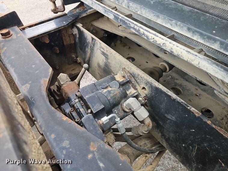 image for item EO7466 2018 Freightliner 108SD dump truck