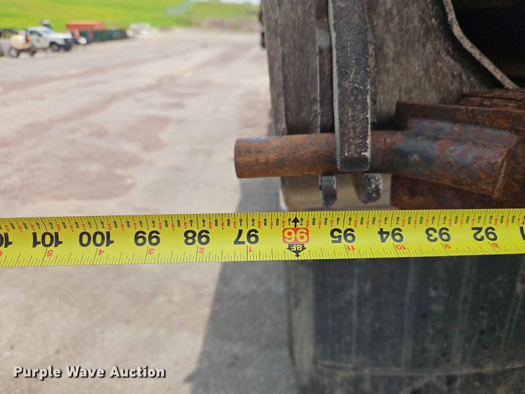 image for item EO7466 2018 Freightliner 108SD dump truck