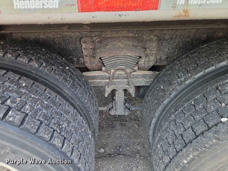 image for item EO7466 2018 Freightliner 108SD dump truck