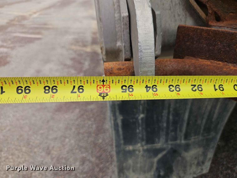 image for item EO7467 2018 Freightliner 108SD dump truck