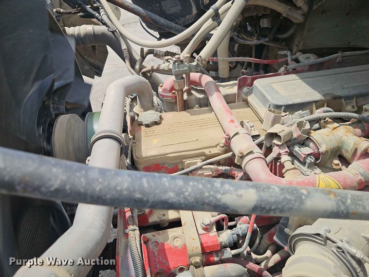 image for item EO7467 2018 Freightliner 108SD dump truck