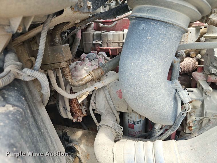 image for item EO7467 2018 Freightliner 108SD dump truck