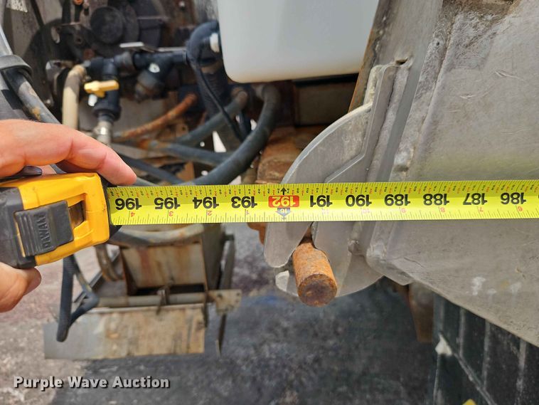 image for item EO7468 2018 Freightliner 108SD dump truck