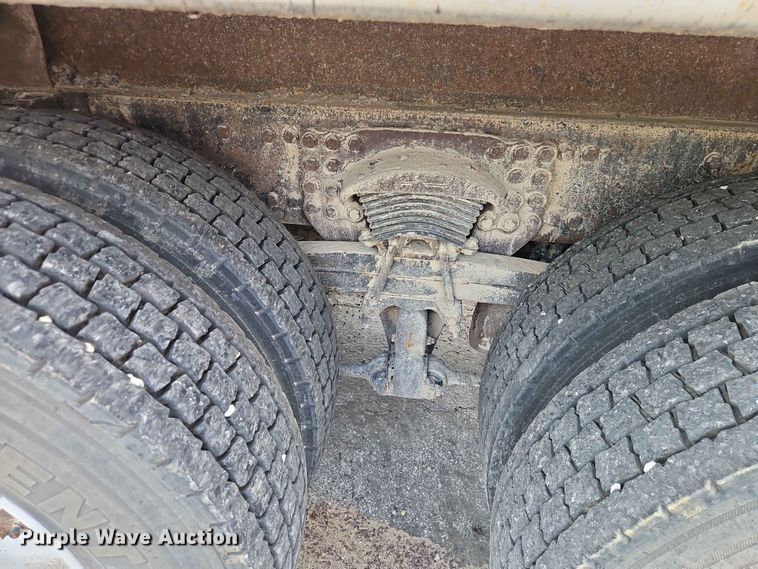 image for item EO7468 2018 Freightliner 108SD dump truck
