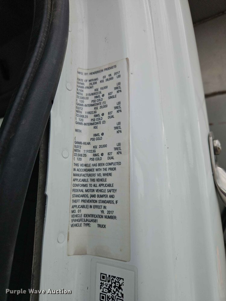 image for item EO7468 2018 Freightliner 108SD dump truck