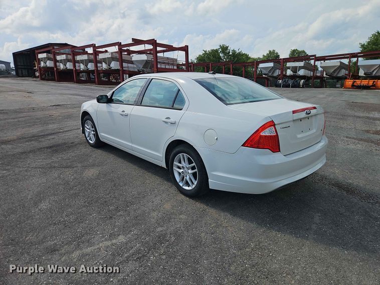 image for item EO7469 2011 Ford Fusion 