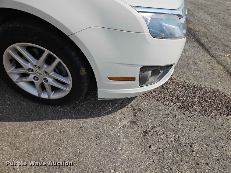 image for item EO7469 2011 Ford Fusion 