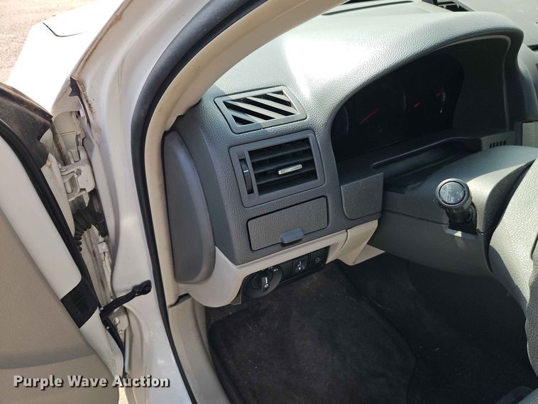 image for item EO7469 2011 Ford Fusion 
