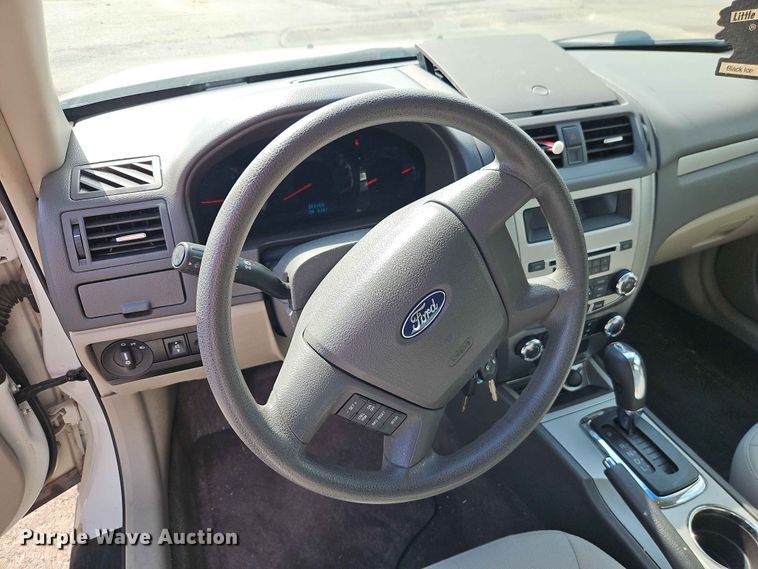 image for item EO7469 2011 Ford Fusion 