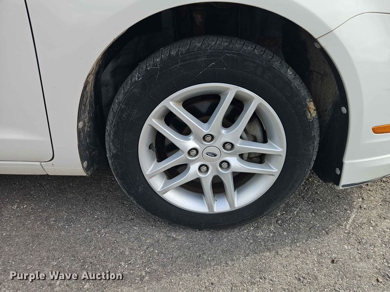 image for item EO7469 2011 Ford Fusion 