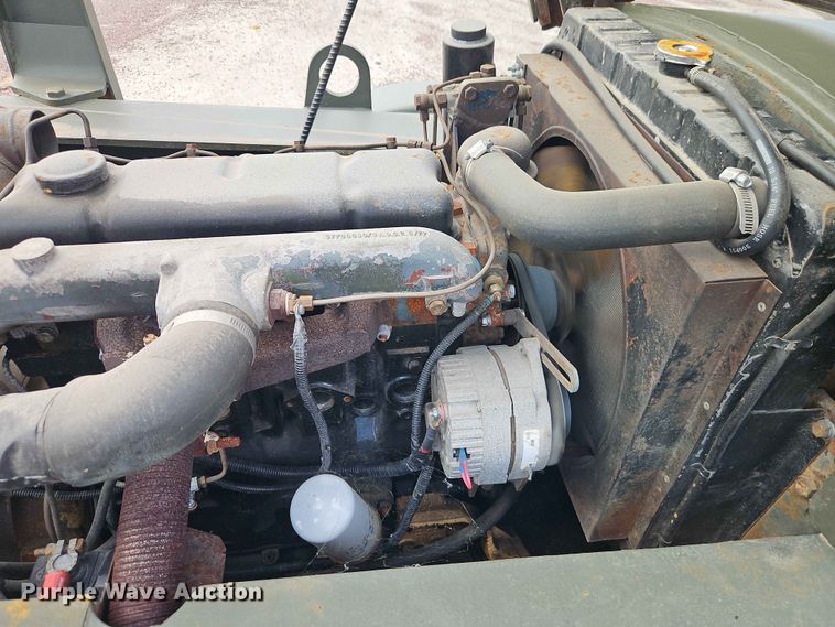 image for item EO7470 1983 Hyster H150F forklift