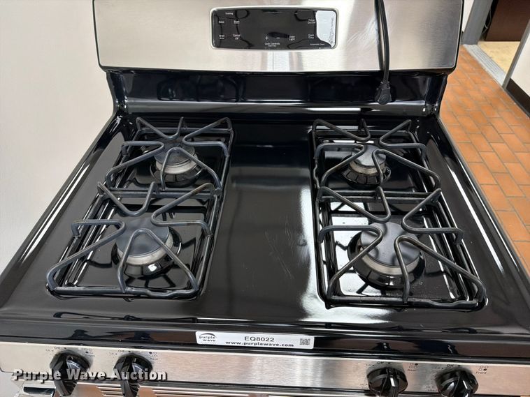 image for item EQ8022 General Electric JGBS6OREF1SS oven
