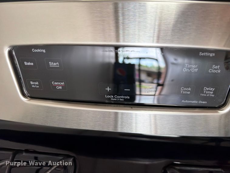 image for item EQ8022 General Electric JGBS6OREF1SS oven