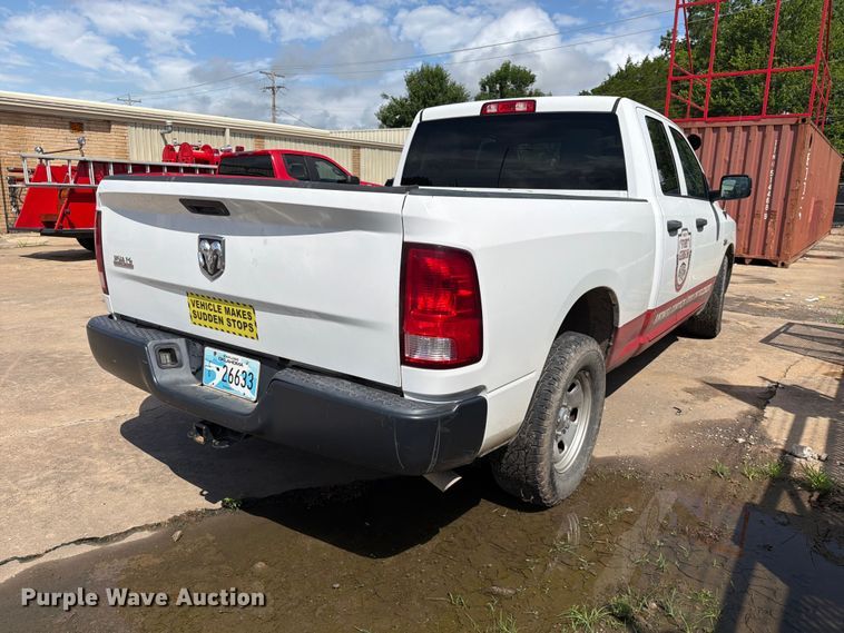 image for item EQ8023 2018 RAM 1500 Ext. Cab pickup truck