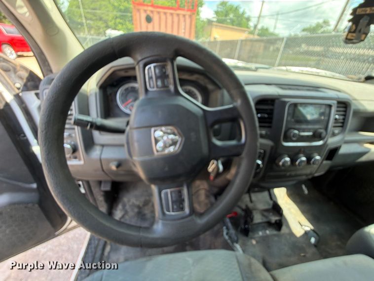 image for item EQ8023 2018 RAM 1500 Ext. Cab pickup truck