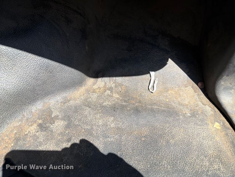 image for item EQ8023 2018 RAM 1500 Ext. Cab pickup truck