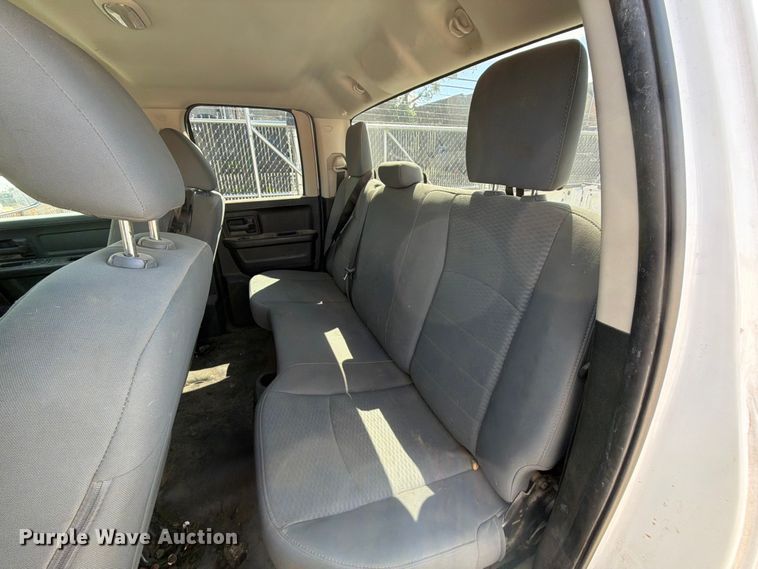 image for item EQ8023 2018 RAM 1500 Ext. Cab pickup truck