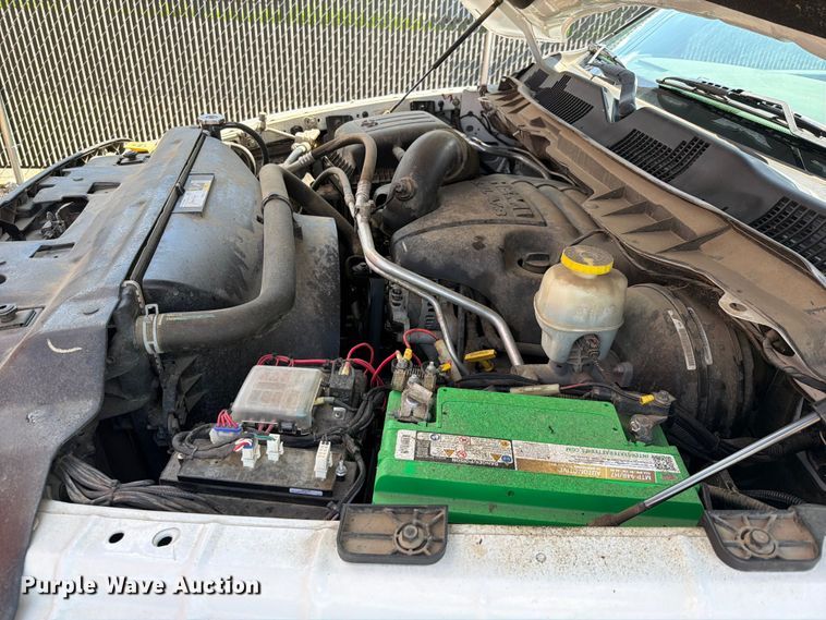 image for item EQ8023 2018 RAM 1500 Ext. Cab pickup truck