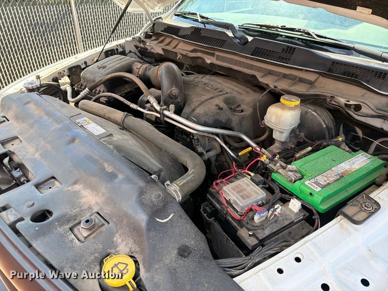 image for item EQ8023 2018 RAM 1500 Ext. Cab pickup truck