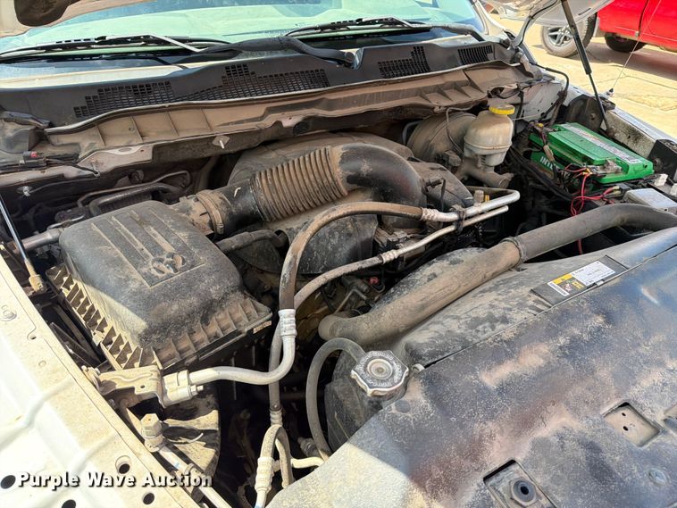 image for item EQ8023 2018 RAM 1500 Ext. Cab pickup truck