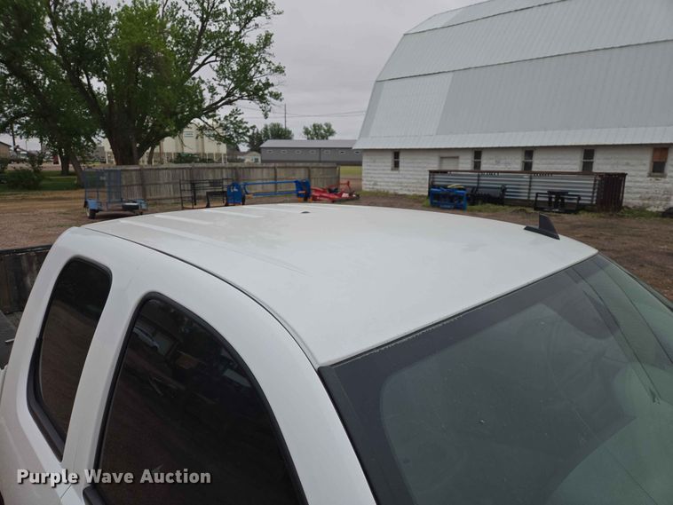 image for item ER1622 2009 Chevrolet Silverado 2500HD Ext. Cab pickup truck
