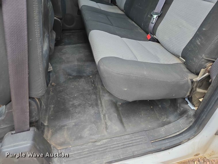 image for item ER1622 2009 Chevrolet Silverado 2500HD Ext. Cab pickup truck