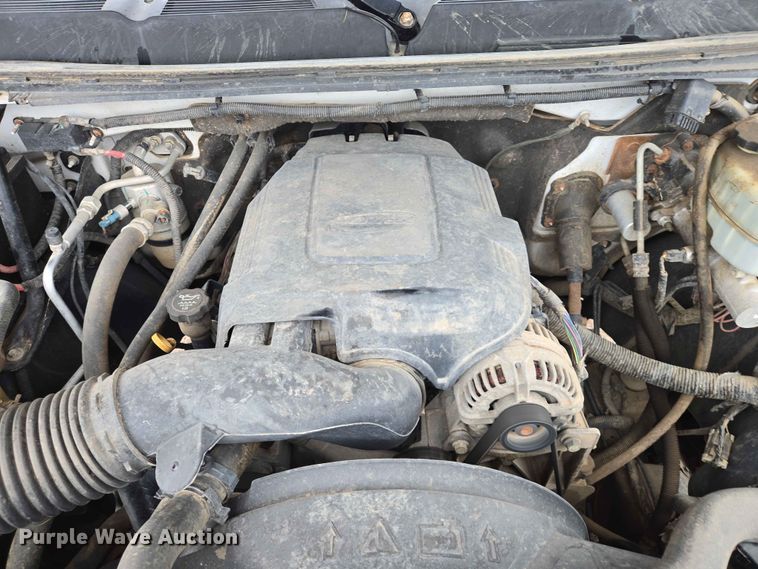image for item ER1622 2009 Chevrolet Silverado 2500HD Ext. Cab pickup truck
