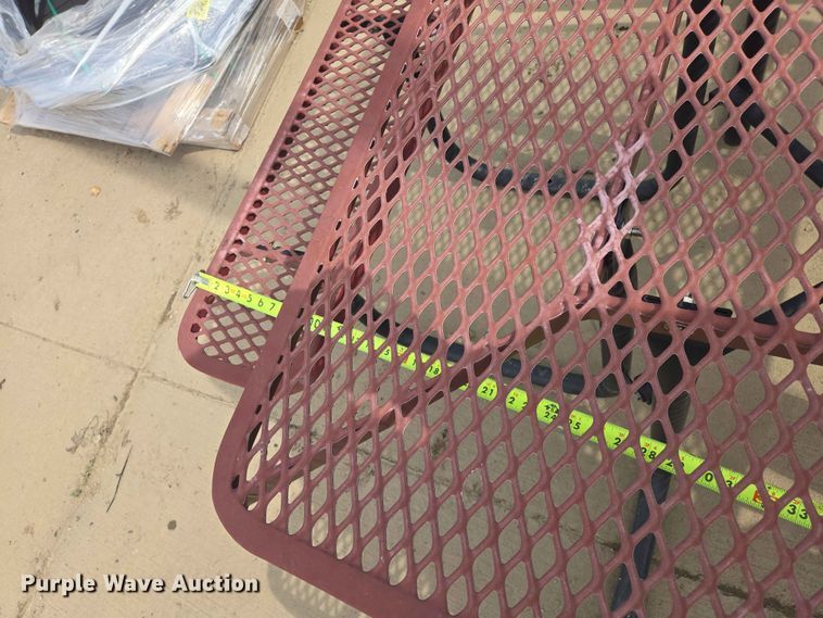 image for item ER1667 (8) metal picnic tables