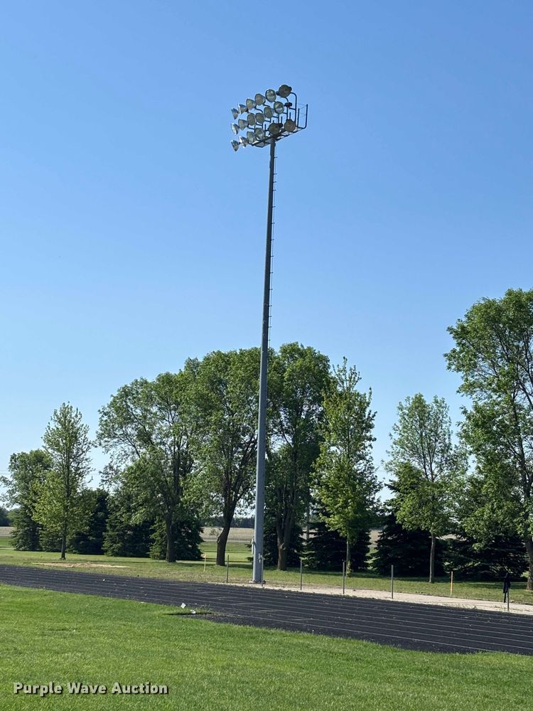 image for item ER1668 (4) stadium light poles