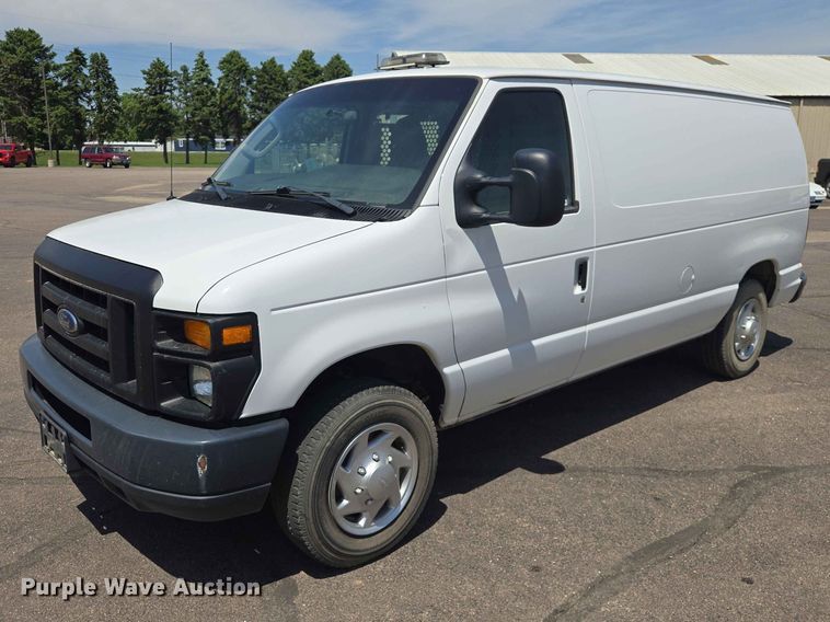 2012 Ford E150 van