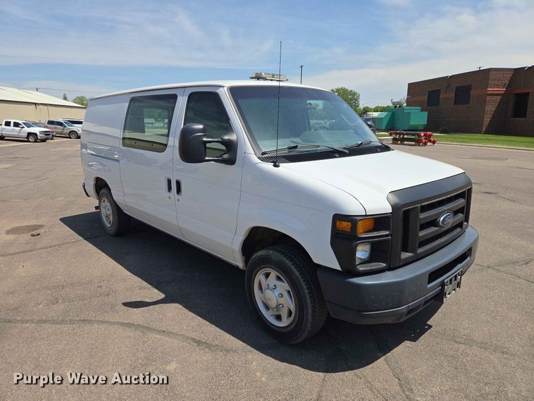 image for item ER1671 2012 Ford E150 van