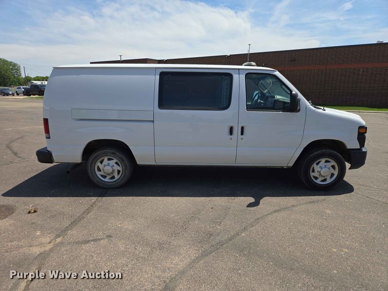 image for item ER1671 2012 Ford E150 van