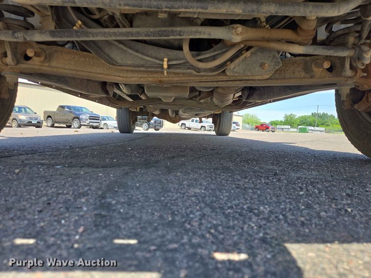 image for item ER1671 2012 Ford E150 van